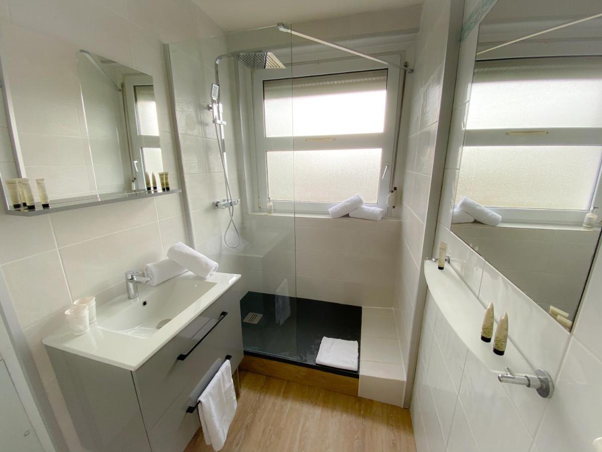 The Welcome Apartment Calais Bagian luar foto