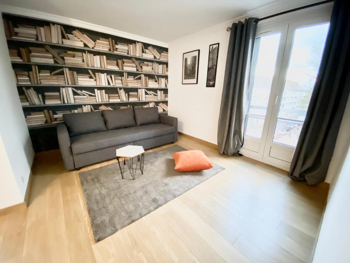The Welcome Apartment Calais Bagian luar foto