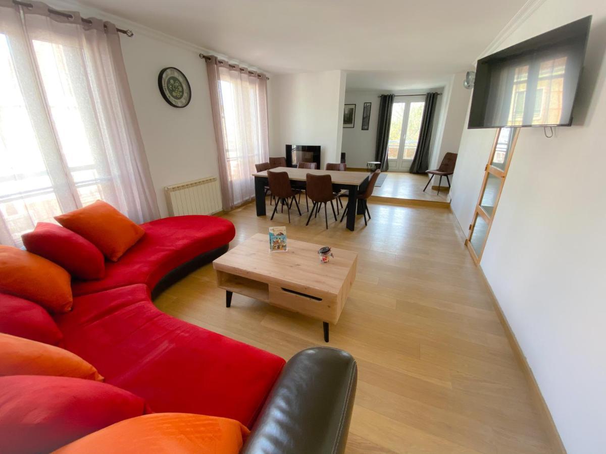 The Welcome Apartment Calais Bagian luar foto