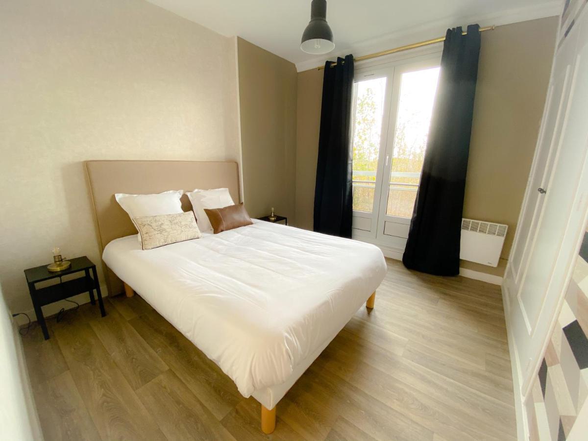 The Welcome Apartment Calais Bagian luar foto