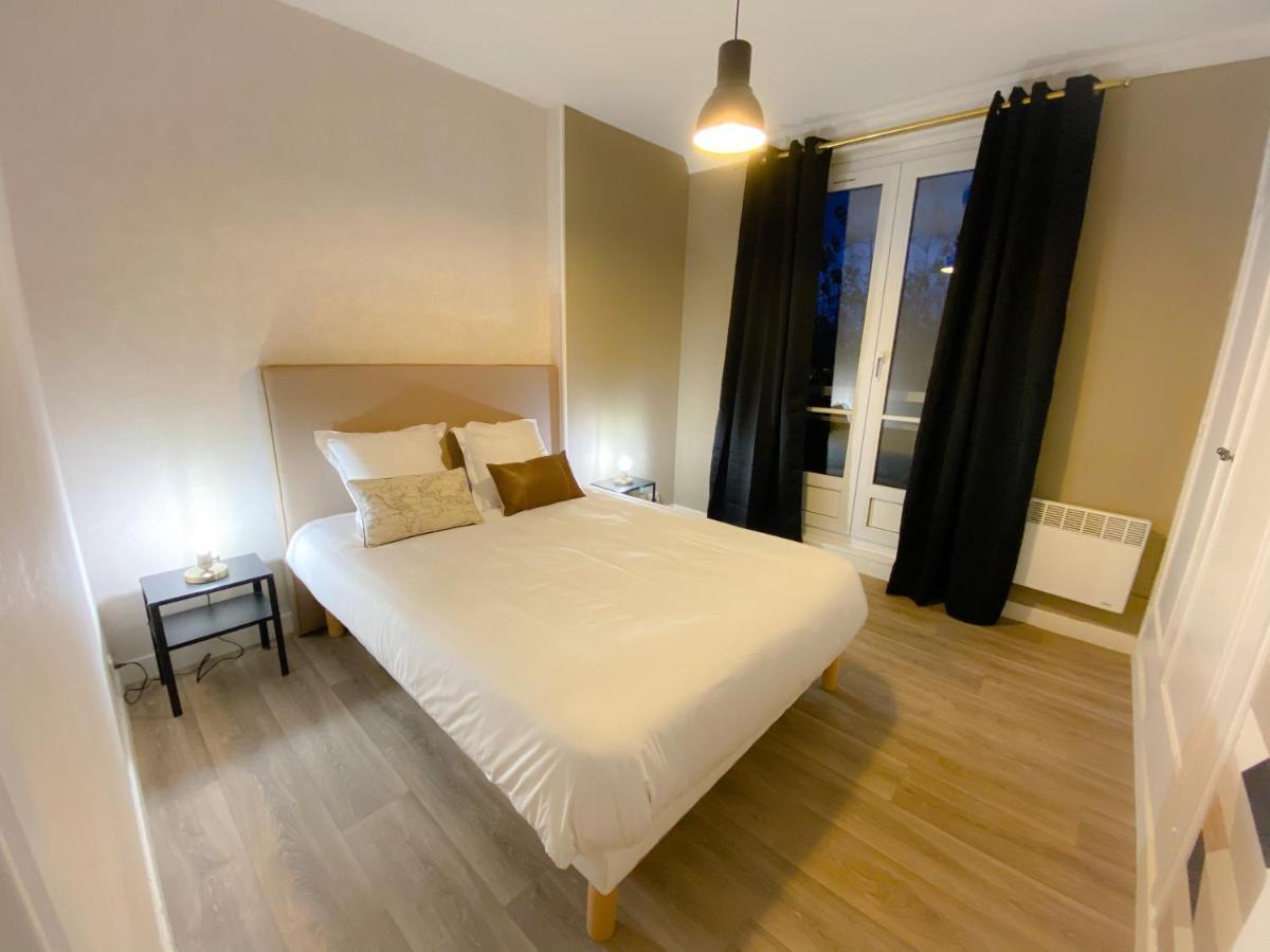 The Welcome Apartment Calais Bagian luar foto