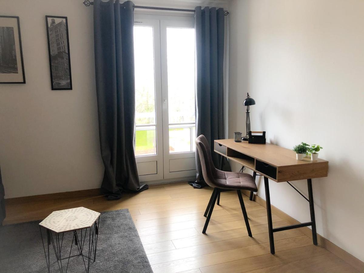 The Welcome Apartment Calais Bagian luar foto